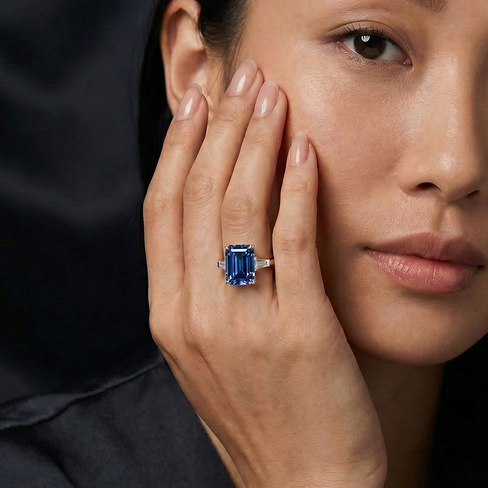 Blue diamond engagement rings