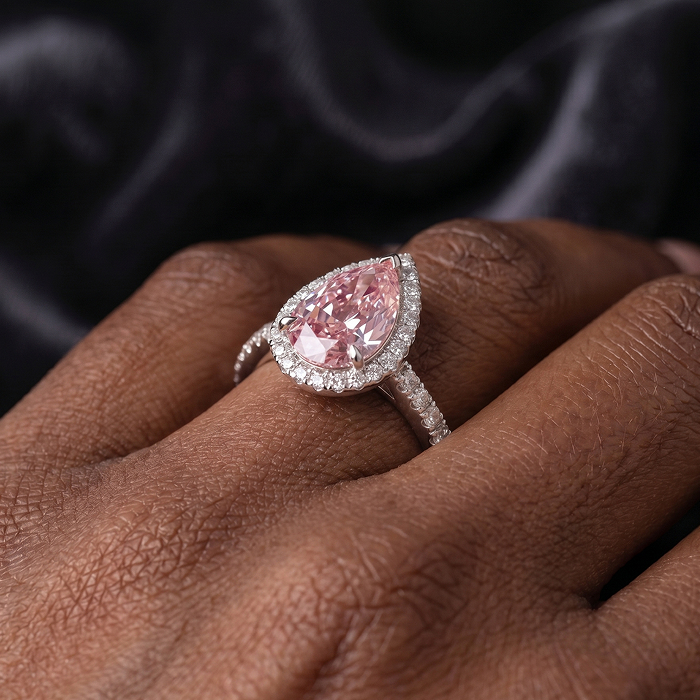 Pink diamond engagement rings